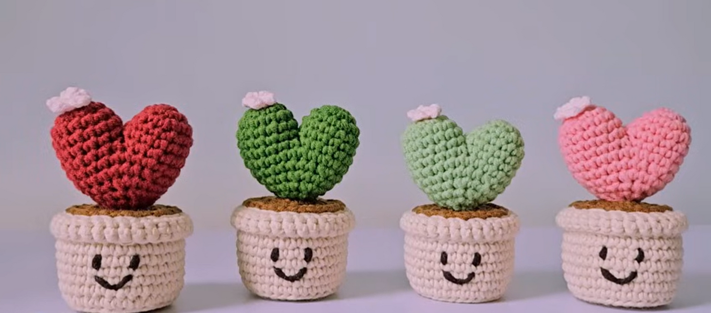 Crochet Cute Heart Pot for Decorations