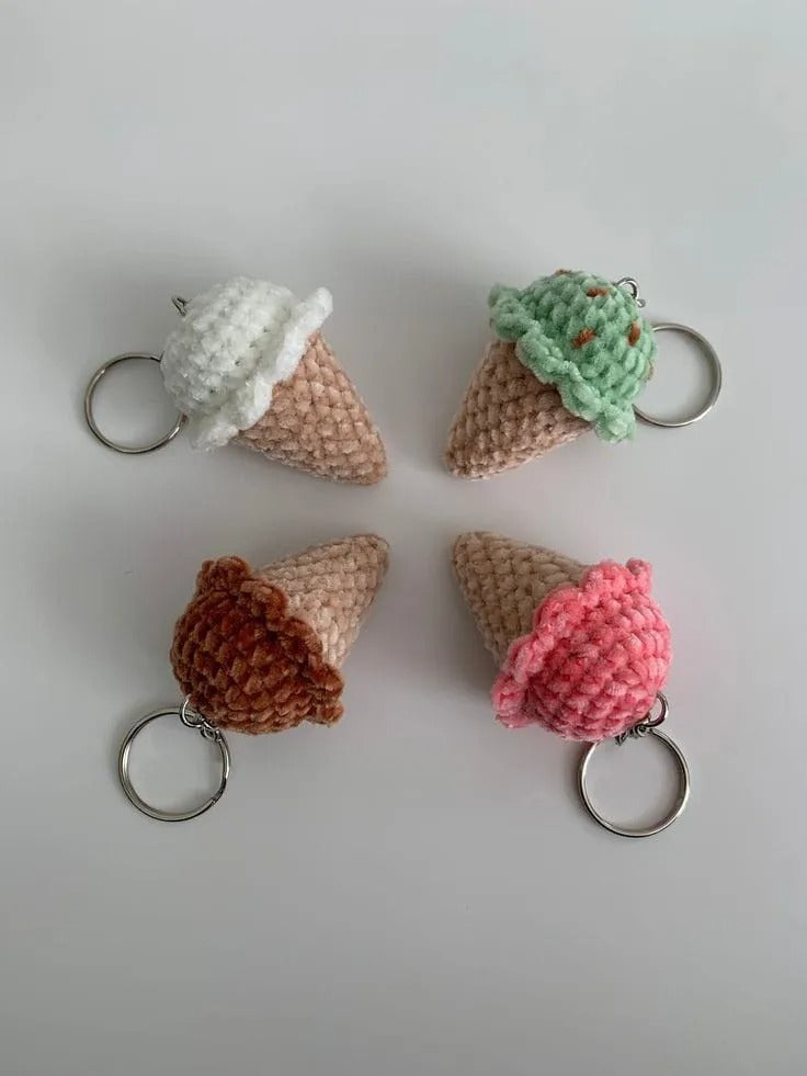 Crochet Cute Keychains for Your Bags