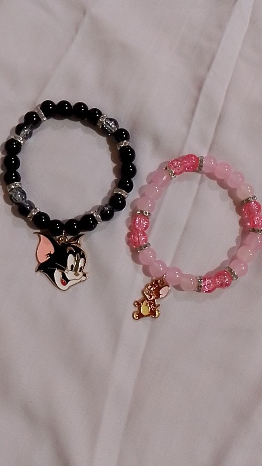🐱🐭 Tom & Jerry Bead Bracelet – Cute Cartoon-Inspired Trendy Accessory