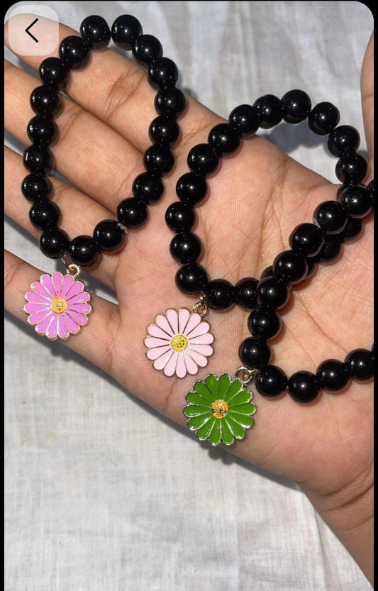 Beads Bracelet with Tulip Charms | Handmade Aesthetic Jewelry