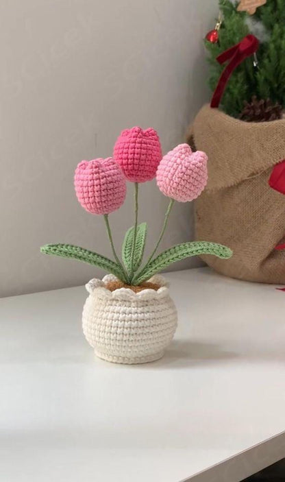 🌸 Crochet Decor Flower Vase – Handmade & Aesthetic Home Accent