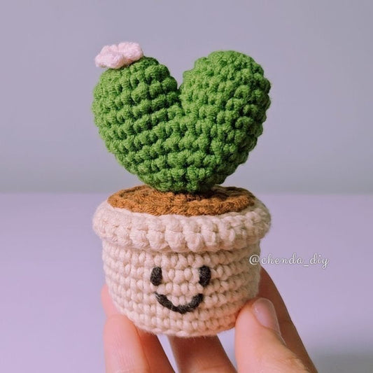Crochet Cute Heart Pot for Decorations