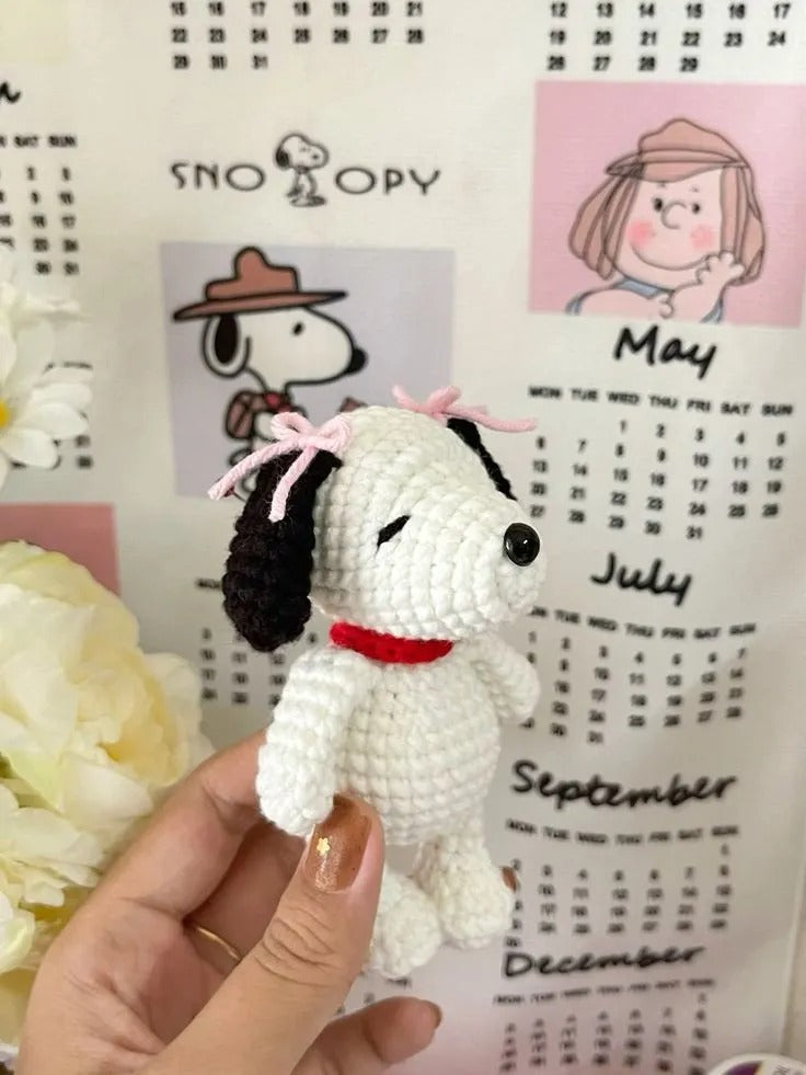Handmade crochet Snoopy stuffed toy Keychain or Amigurumi